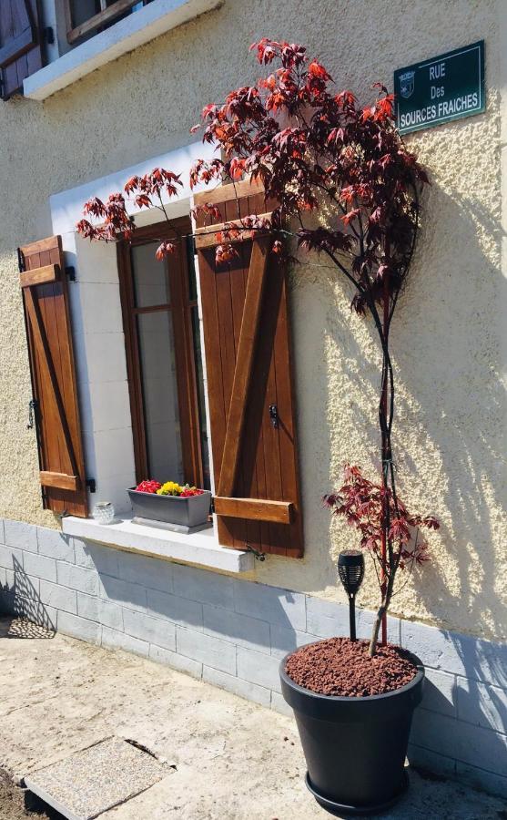 Maison Blanche De Hudson Cussac  Exterior photo